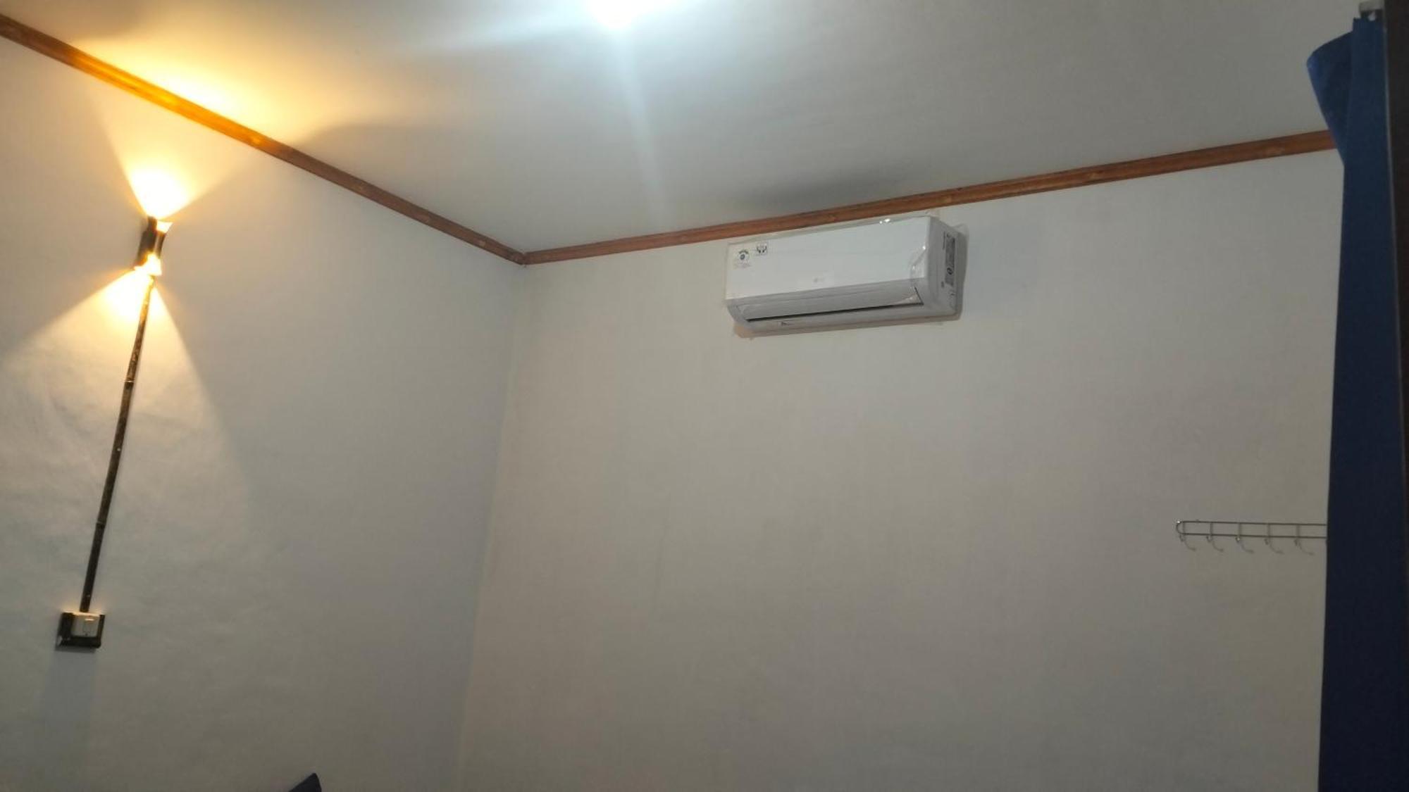 Nadil Homestay Kuta (Lombok)